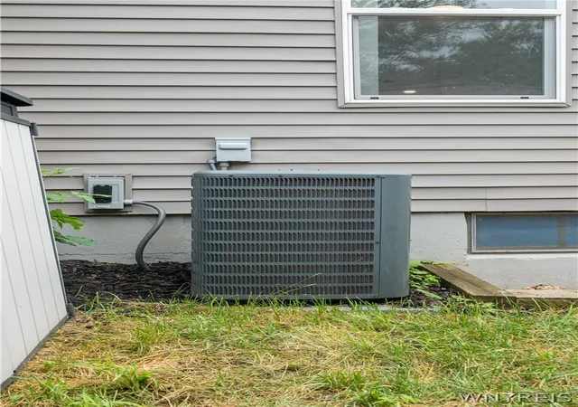 50th image of 10 Terry Ln, Buffalo, NY 14225 | MLS# B1703655