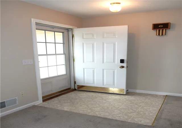 3rd image of 1710 Parkside Pl, Lima, NY 14485 | MLS# R1703891