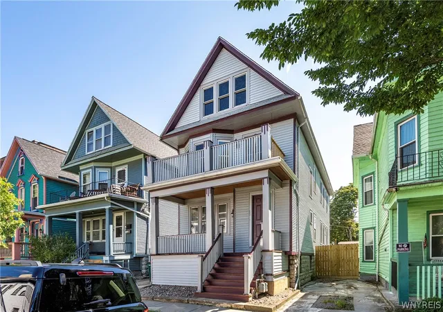 1st image of 69 College St, Buffalo, NY 14201 | MLS# B1703800
