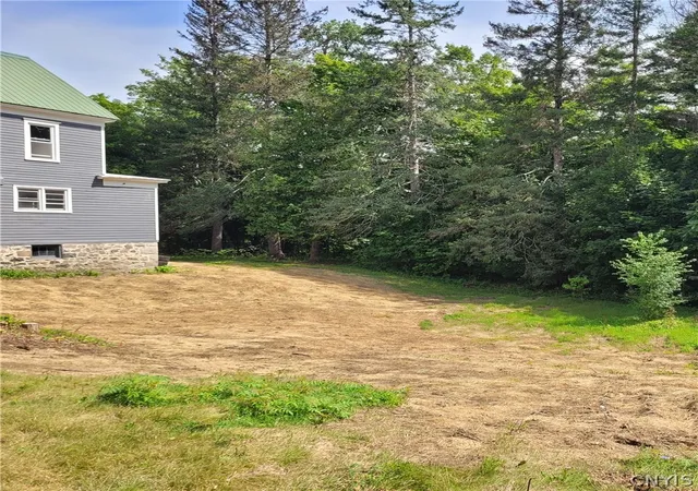 5th image of 29 Van Buren St, Dolgeville, NY 13329 | MLS# S1703942