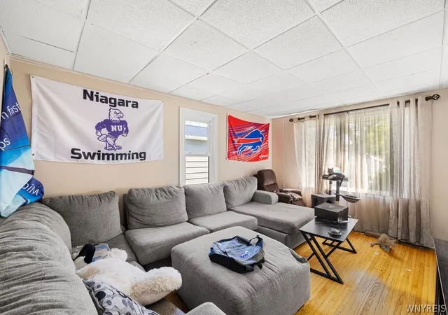 4th image of 3924 Bell St, Niagara Falls, NY 14305 | MLS# B1703487