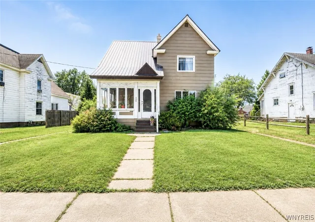 Photo 1 of Single family home for sale at 420 Court St, Little Valley, NY 14755 | MLS# B1702447 | Listing updated on 2026-08-03