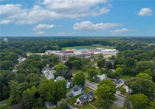 4th image of 92 South Ave, Webster, NY 14580 | MLS# R1700904