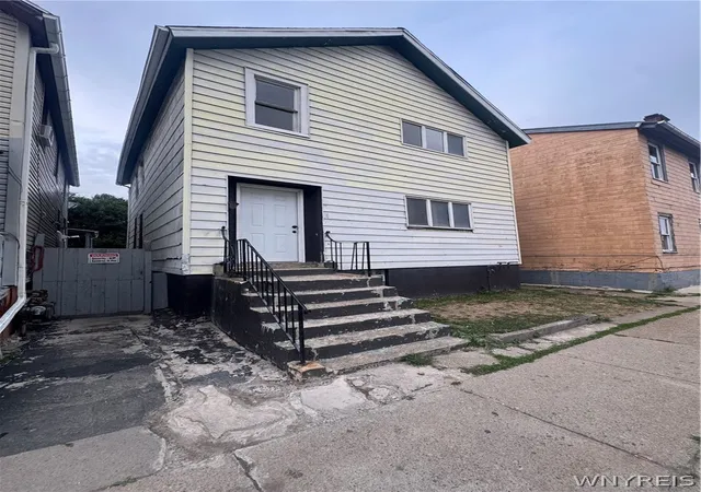 2nd image of 255 Efner St, Buffalo, NY 14201 | MLS# B1703912
