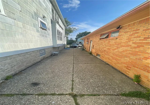 5th image of 24 Bell Rd, Buffalo, NY 14225 | MLS# B1703196