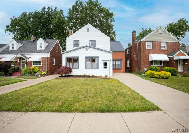 1st image of 94 Ridgewood Rd, Buffalo, NY 14220 | MLS# B1703926