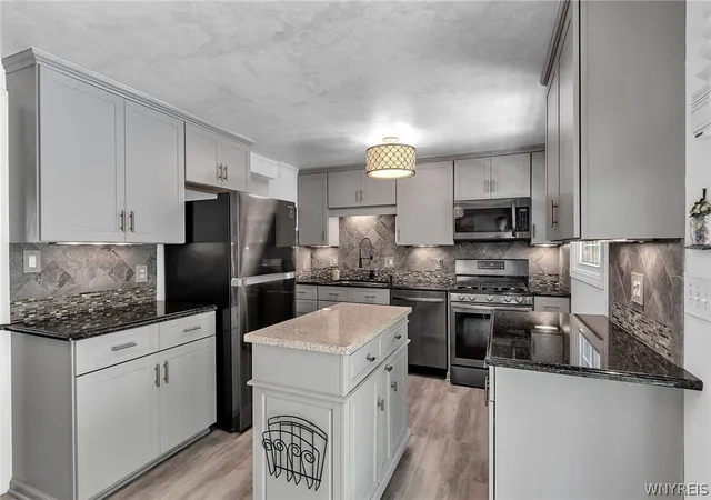 3rd image of 3617 Connie Trail, Hamburg, NY 14219 | MLS# B1703838