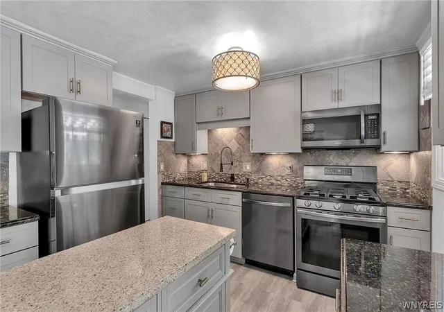 4th image of 3617 Connie Trail, Hamburg, NY 14219 | MLS# B1703838