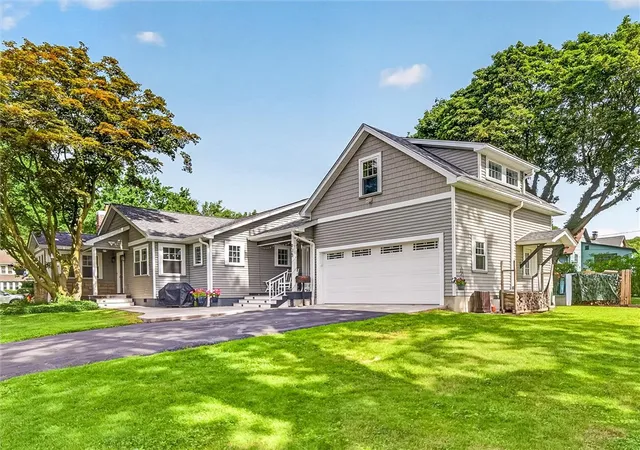 5th image of 108 Mayflower Dr, Brighton, NY 14618 | MLS# R1703479