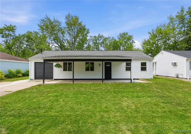 1st image of 454 Campus Dr, Amherst, NY 14226 | MLS# B1703671