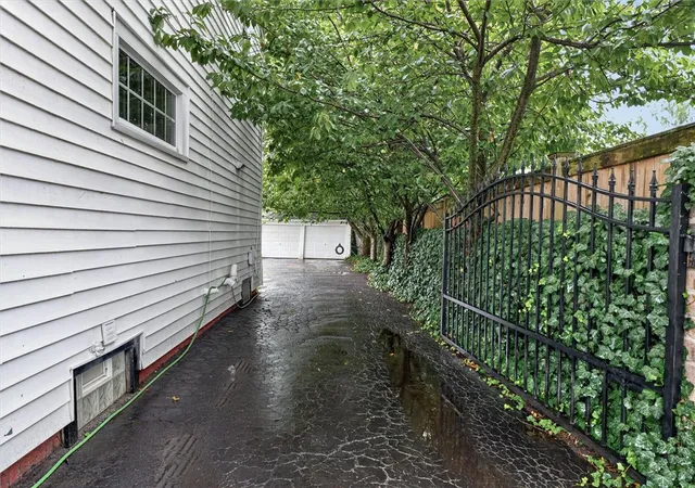 5th image of 3578 Culver Rd, Irondequoit, NY 14622 | MLS# R1704151