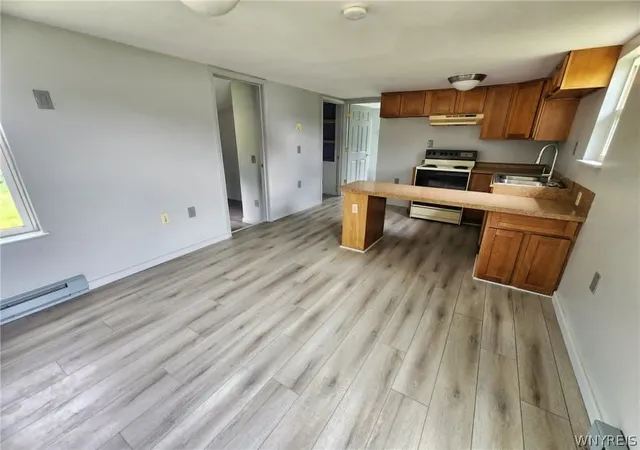 Photo 4 of Single family home for sale at 170 Highland Ave, Salamanca, NY 14779 | MLS# B1703886 | Listing updated on 2026-08-04