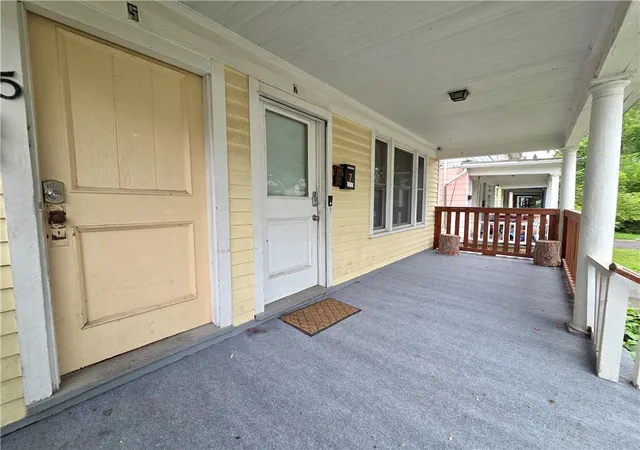 3rd image of 5 Sawyer St, Rochester, NY 14619 | MLS# R1703327