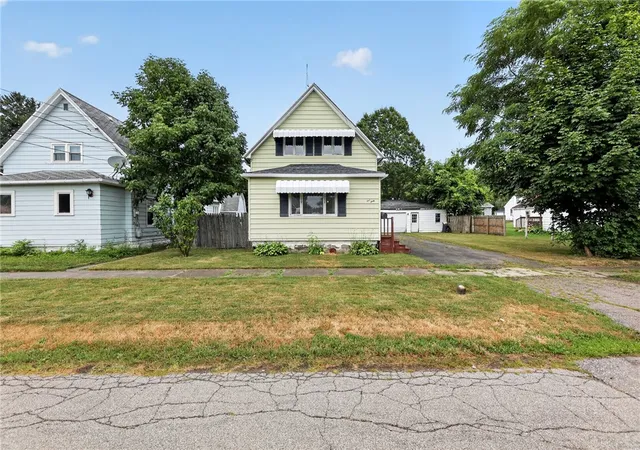 1st image of 160 S Margay St, Dunkirk, NY 14048 | MLS# R1704297