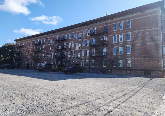 2nd image of 232 W Main St, Watertown, NY 13601 | MLS# S1703960