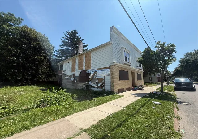 1st image of 202 Saratoga Ave, Rochester, NY 14608 | MLS# R1704315