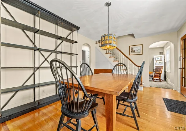 5th image of 815 James St, Utica, NY 13501 | MLS# S1686932