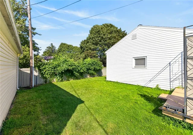 25th image of 1166 Beach Ave, Greece, NY 14612 | MLS# R1704206