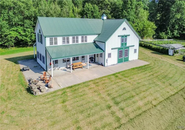 1st image of 40790 Head Island Rd, Clayton, NY 13624 | MLS# S1703902