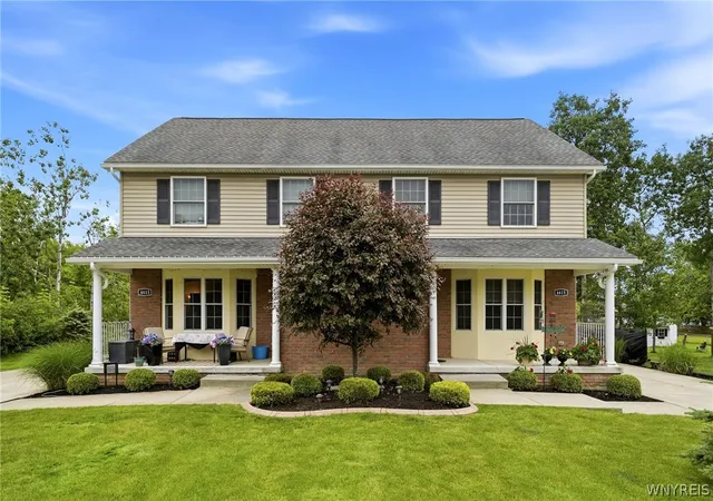 1st image of 4615 Brompton Dr, Buffalo, NY 14219 | MLS# B1704308