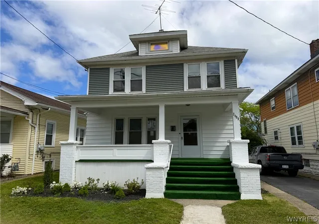 1st image of 2486 Pierce Ave, Niagara Falls, NY 14301 | MLS# B1704361