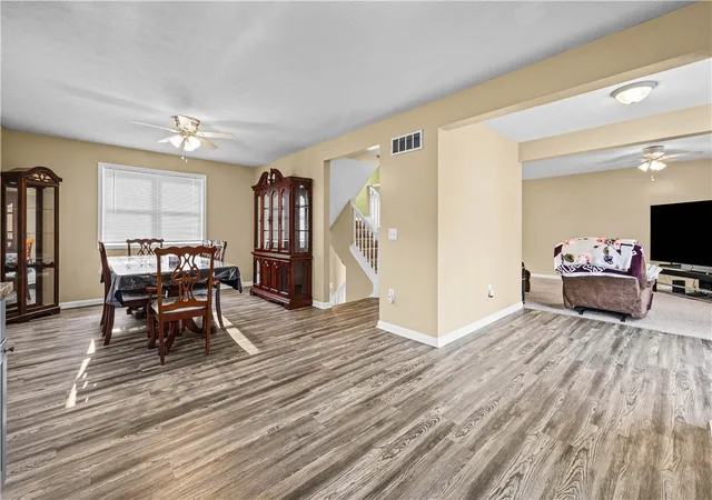 5th image of 104 Maple Ave, Irondequoit, NY 14609 | MLS# R1704376