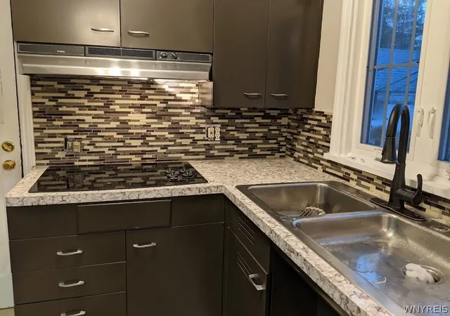 3rd image of 153 Pinecrest Dr, Irondequoit, NY 14617 | MLS# B1704252