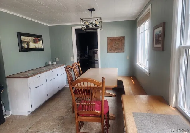 5th image of 153 Pinecrest Dr, Irondequoit, NY 14617 | MLS# B1704252
