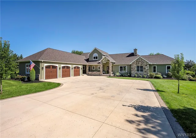 1st image of 4703 Thrall Rd, Cambria, NY 14094 | MLS# B1703471
