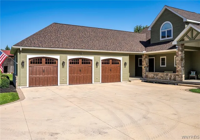 2nd image of 4703 Thrall Rd, Cambria, NY 14094 | MLS# B1703471