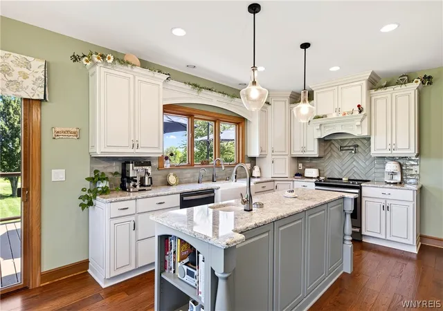 5th image of 4703 Thrall Rd, Cambria, NY 14094 | MLS# B1703471
