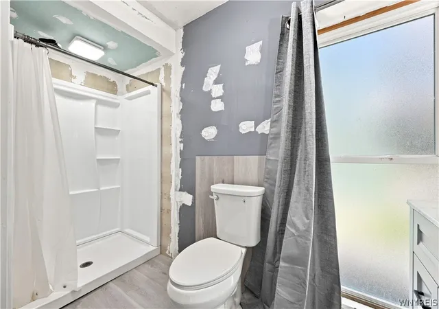4th image of 98 Elmwood Ave, Lockport City, NY 14094 | MLS# B1704422