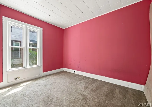 5th image of 98 Elmwood Ave, Lockport City, NY 14094 | MLS# B1704422