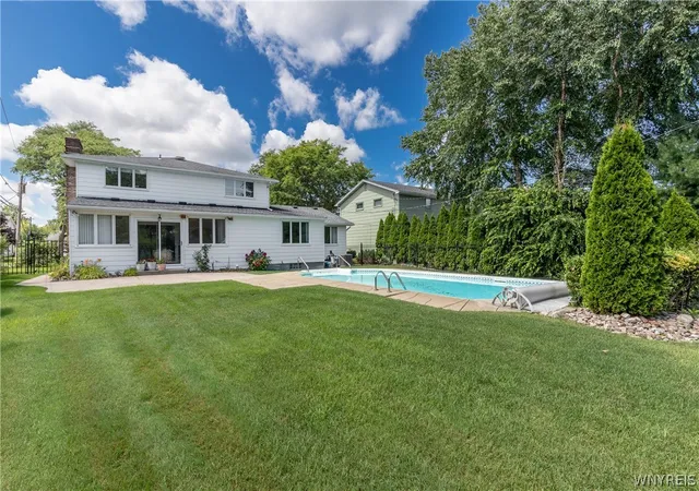 4th image of 49 Rosewood Dr, Amherst, NY 14221 | MLS# B1701298
