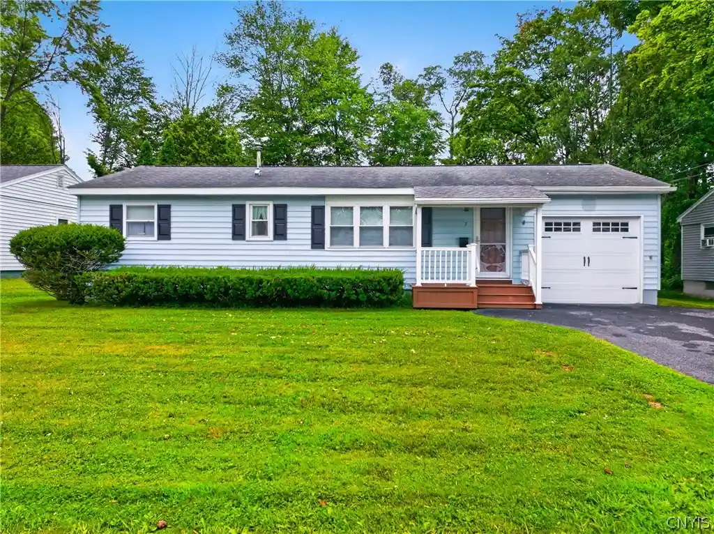 Photo 1 of Sale Pending at 7 Perimeter Rd, Whitesboro, NY 13492 | MLS# S1703725 | Listing updated on 2026-09-09