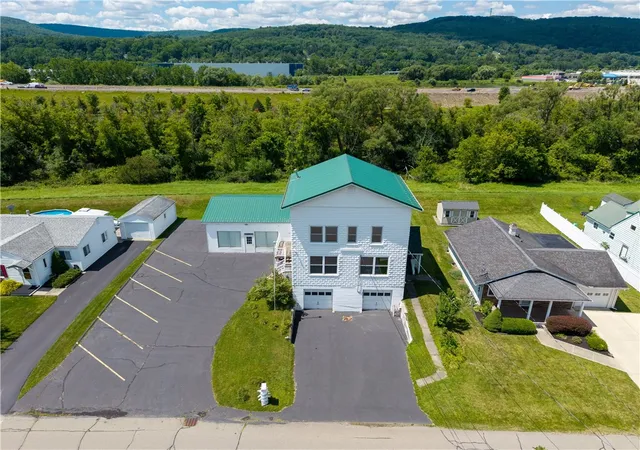 2nd image of 340 Cleveland Ave, Hornell, NY 14843 | MLS# R1699813