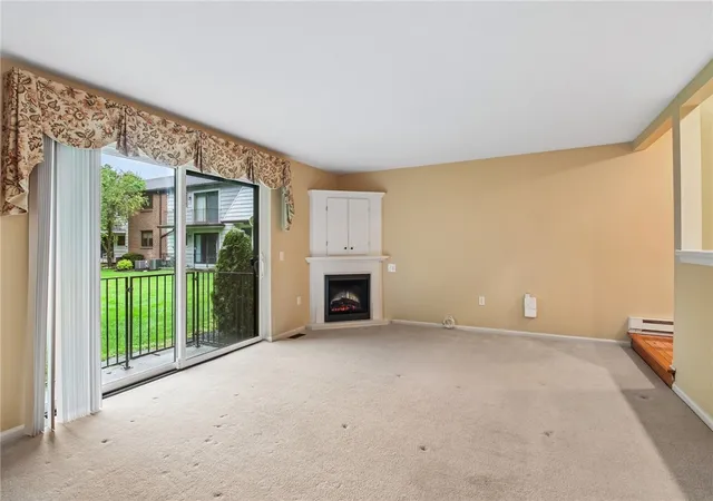 2nd image of 26 Great Wood Ct #1, Perinton, NY 14450 | MLS# R1701122