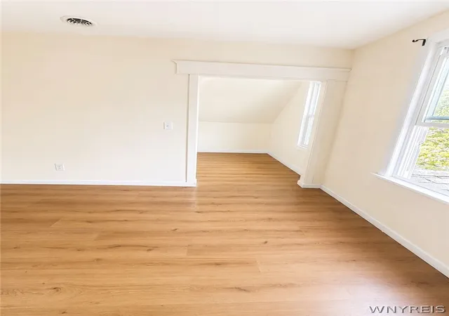 5th image of 41 Schreck Ave, Buffalo, NY 14215 | MLS# B1704122