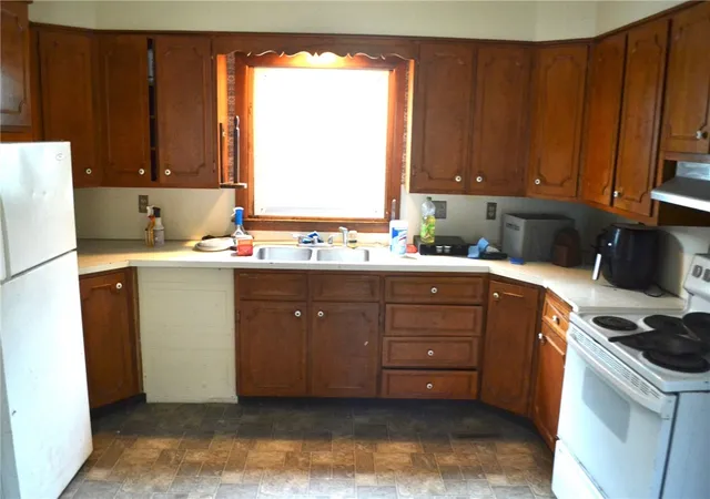 4th image of 20 Reynolds Ave, Cortland, NY 13045 | MLS# R1702489