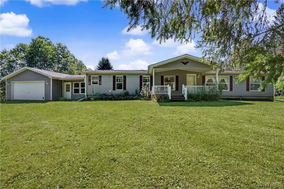 Photo 1 of Sale Pending at 2686 Genesee Rd, Eagle, NY 14009 | MLS# B1704155 | Listing updated on 2026-09-15