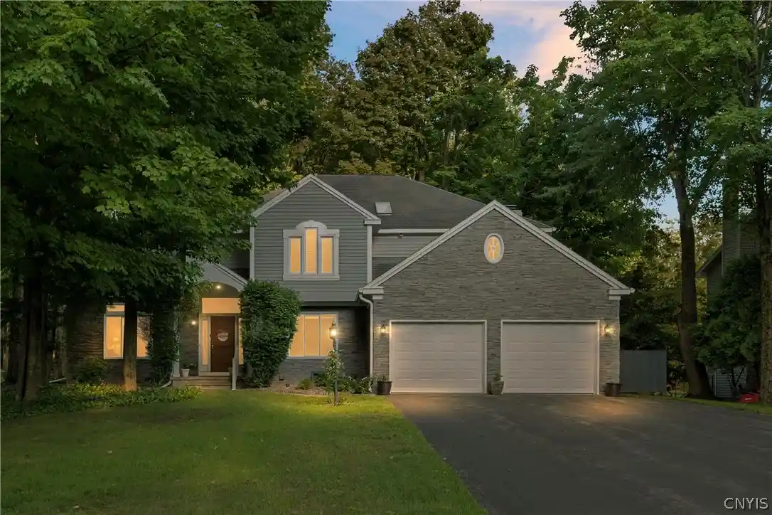 Photo 1 of Single family home for sale at 12 Slaytonbush Rd, Whitesboro, NY 13492 | MLS# S1704260 | Listing updated on 2026-08-18
