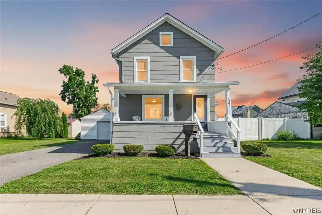 Photo 1 of Sale Pending at 37 Park Ave, Middleport, NY 14105 | MLS# B1704924 | Listing updated on 2026-09-16