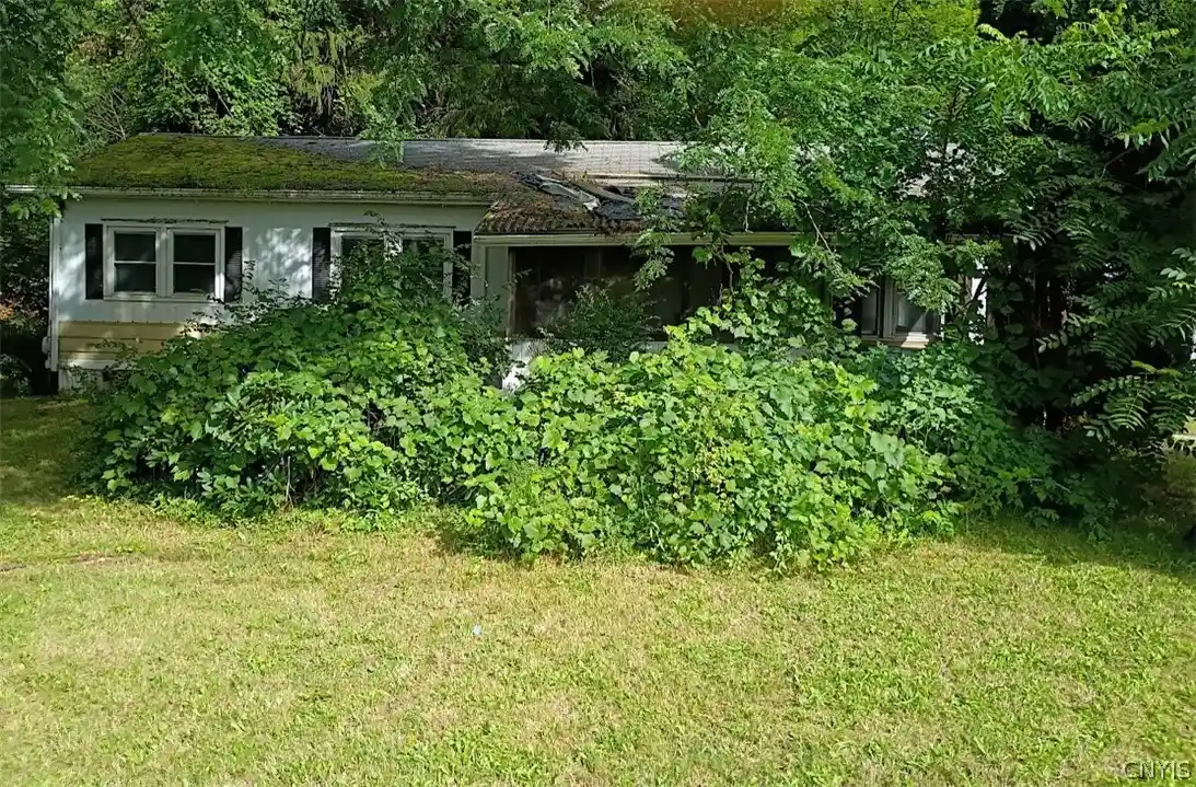 Single family home for sale at 9 Glenmary Dr, Owego, NY 13827 | MLS# S1705330