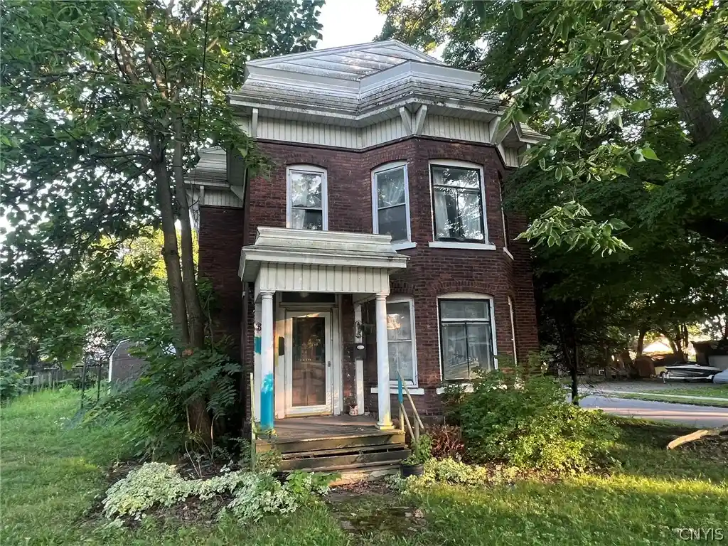 Single family home for sale at 415 W Broadway, Fulton, NY 13069 | MLS# S1702607
