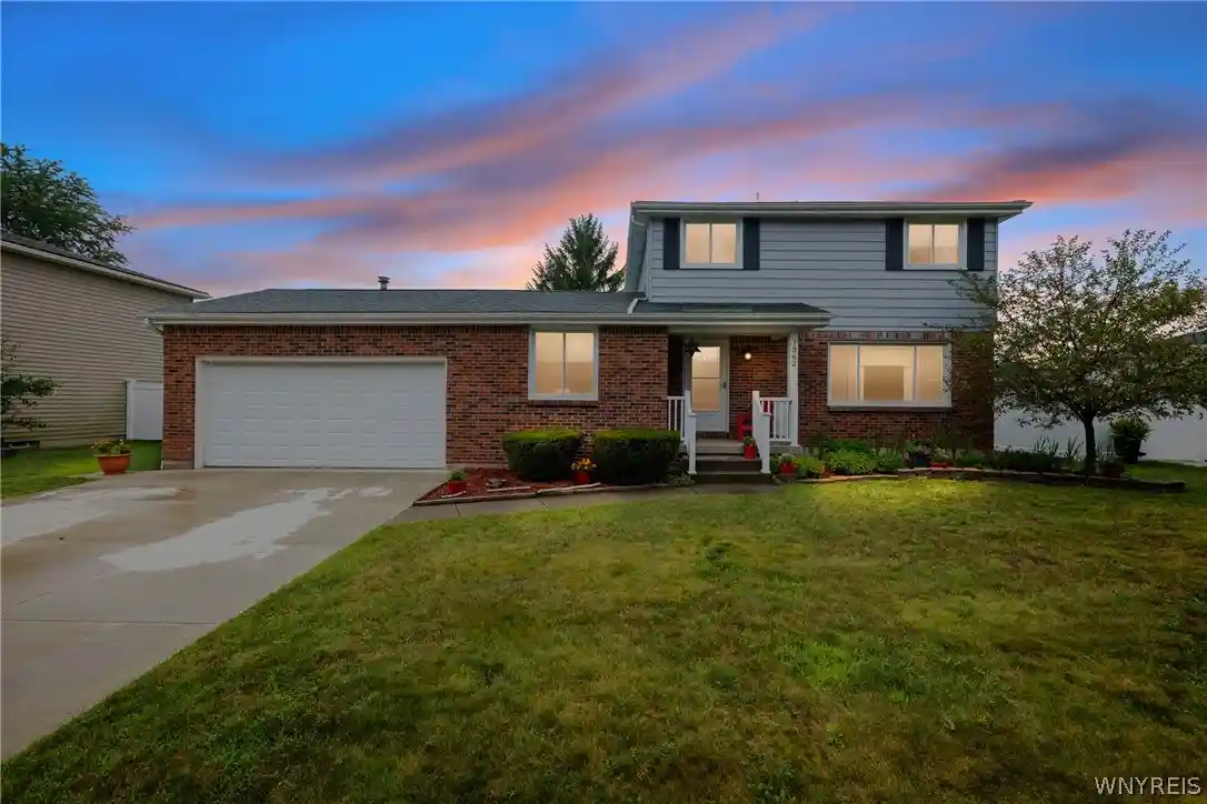 Photo 1 of Sale Pending at 1362 Westwood Ave, North Tonawanda, NY 14120 | MLS# B1705888 | Listing updated on 2026-10-13