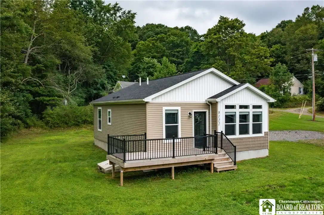 Photo 1 of Single family home for sale at 8122 Bear Lake Rd, Stockton, NY 14784 | MLS# R1705549 | Listing updated on 2026-10-24