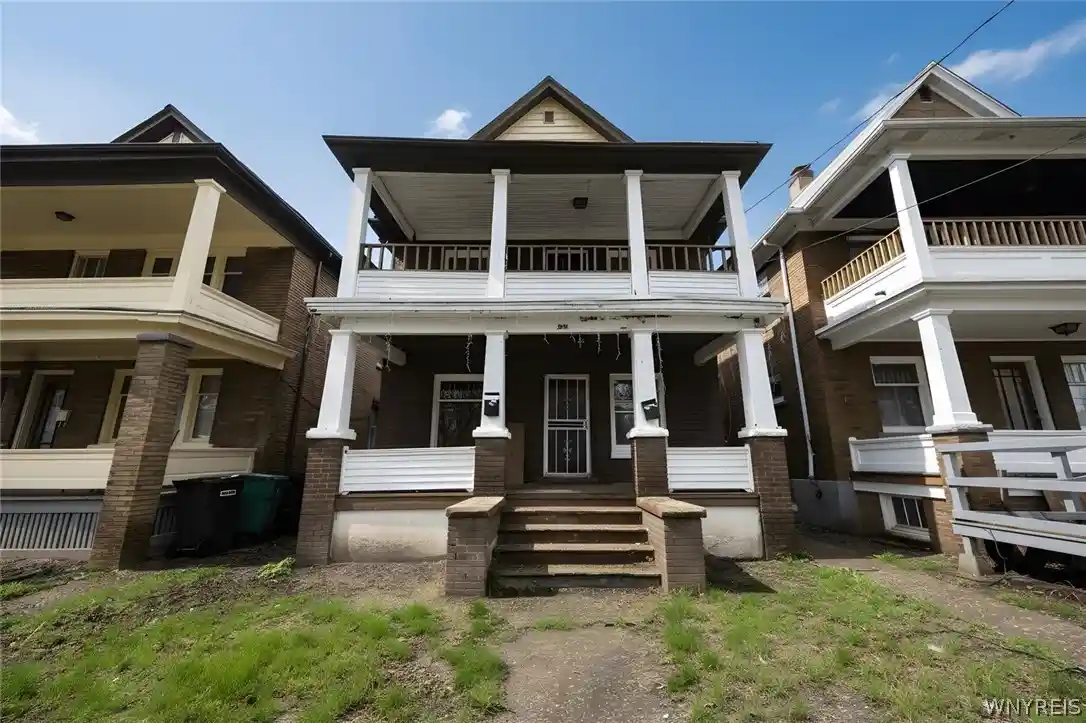 Photo 1 of Multi family home for sale at 423 17th Street, Niagara Falls, NY 14303 | MLS# B1706375 | Listing updated on 2026-09-03