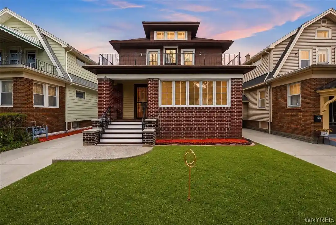 Photo 1 of Sale Pending at 21 Ruspin Ave, Buffalo, NY 14215 | MLS# B1703611 | Listing updated on 2026-08-26