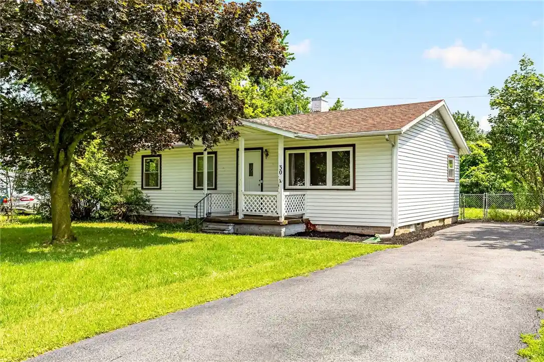 Photo 1 of Sale Pending at 30 Fairlawn Dr, Honeoye Falls, NY 14472 | MLS# R1706966 | Listing updated on 2026-08-25