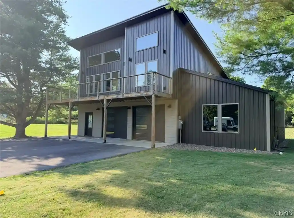 Photo 1 of Single family home for sale at 338 E Main St, Watertown, NY 13601 | MLS# S1707058 | Listing updated on 2026-08-21